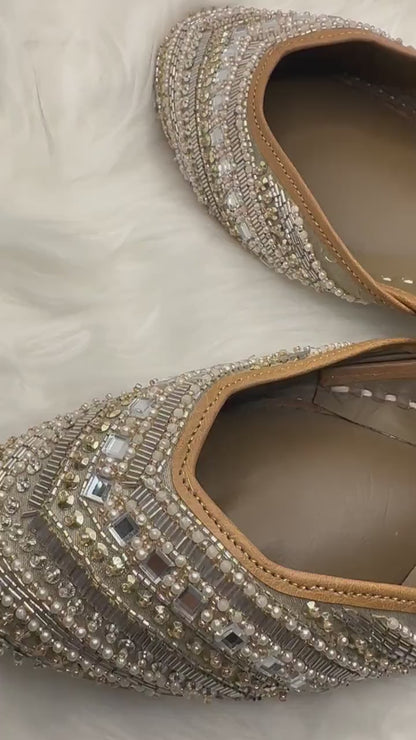 Silver silk base juttis - handmade genuine leather punjabi jutti/khussa/mojari/flats/bridal shoes